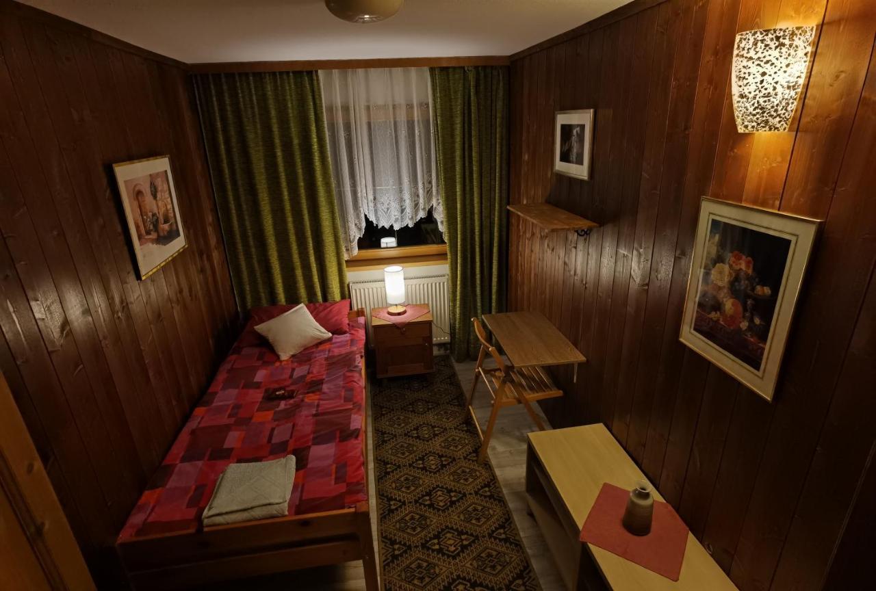 Haus Fiegl Hotel เอิทซ์ ภายนอก รูปภาพ