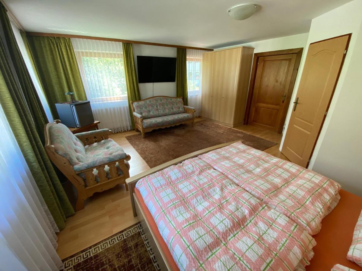 Haus Fiegl Hotel เอิทซ์ ภายนอก รูปภาพ